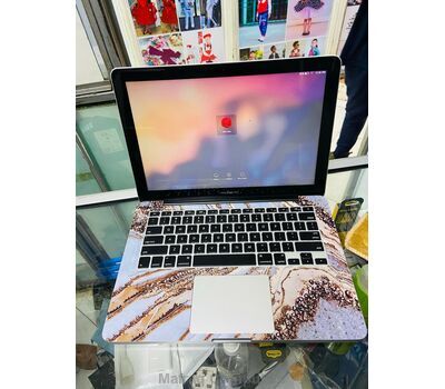Laptop skins